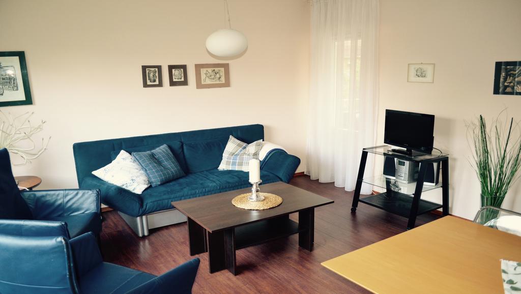 Sonnenglueck Mit Schwimmbad Apartment Braunlage Ruang foto